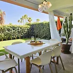 Apartamento Stylish & Cozy By The